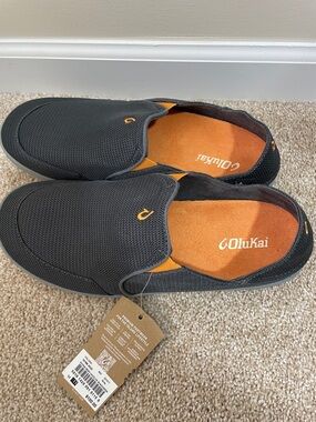 NWT Olukai Nora Mesh Gray Shoes